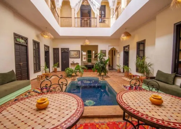 Riad En Exlusivite A 5Min De La Place Jamaa El Fna