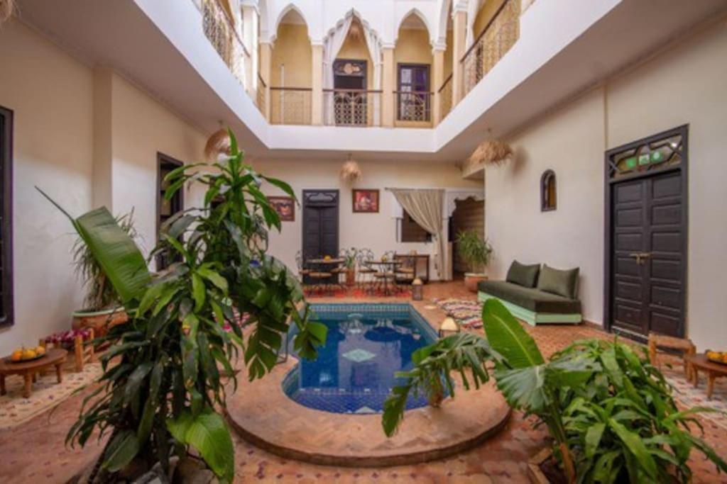 Ferienhaus En Exlusivite A 5min De La Place Jamaa El Fna *
